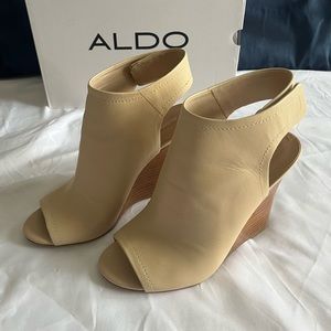 Aldo Joost Leather Wedge Heels - Size 7 Bone
